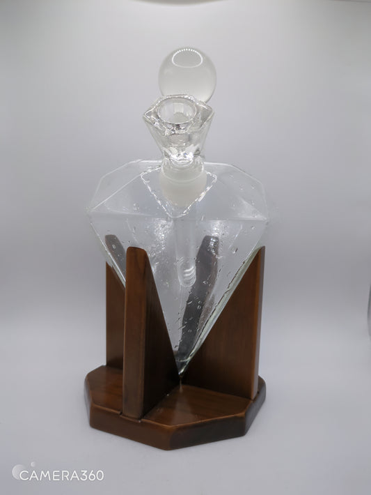 Diamond decanter wat3r-pip3